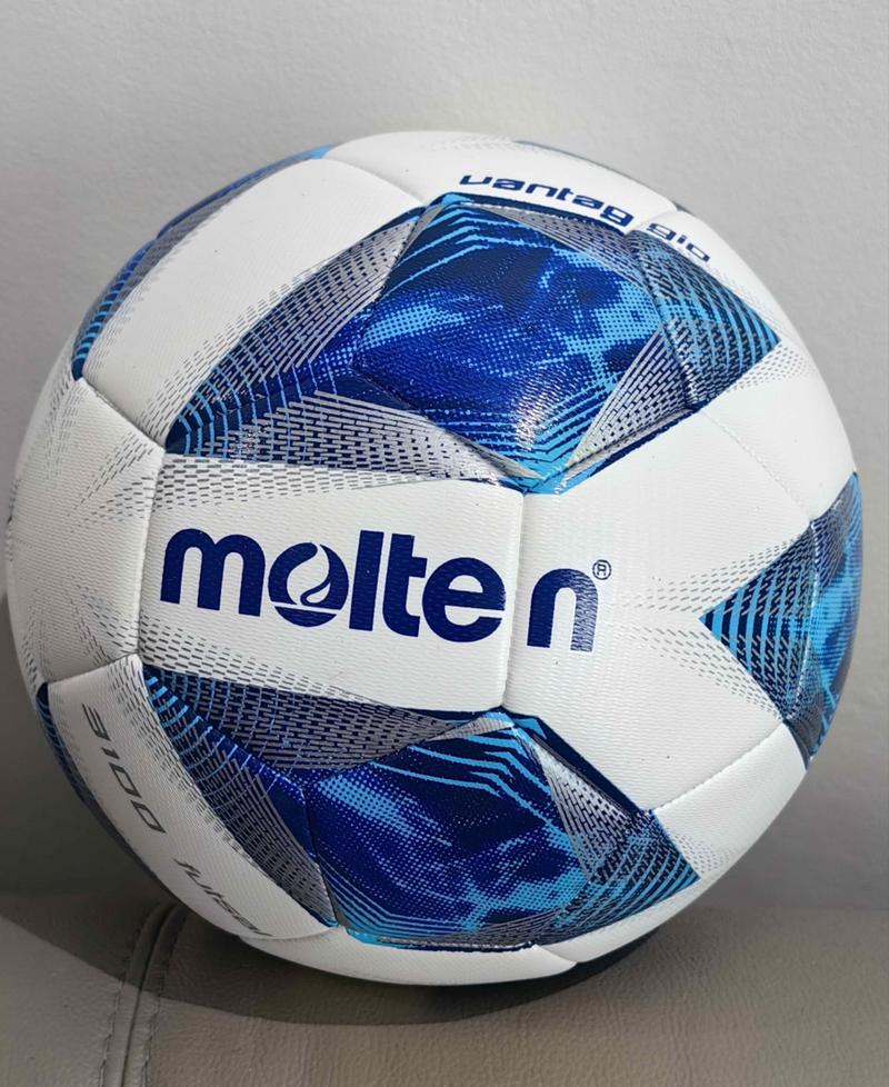 Product Introduction of [Best Price original + free Satu pump Mini ] Bola futsal molten official matchball f9a4800/F9N4800-A Saiz 4/f9a3200 YS 45