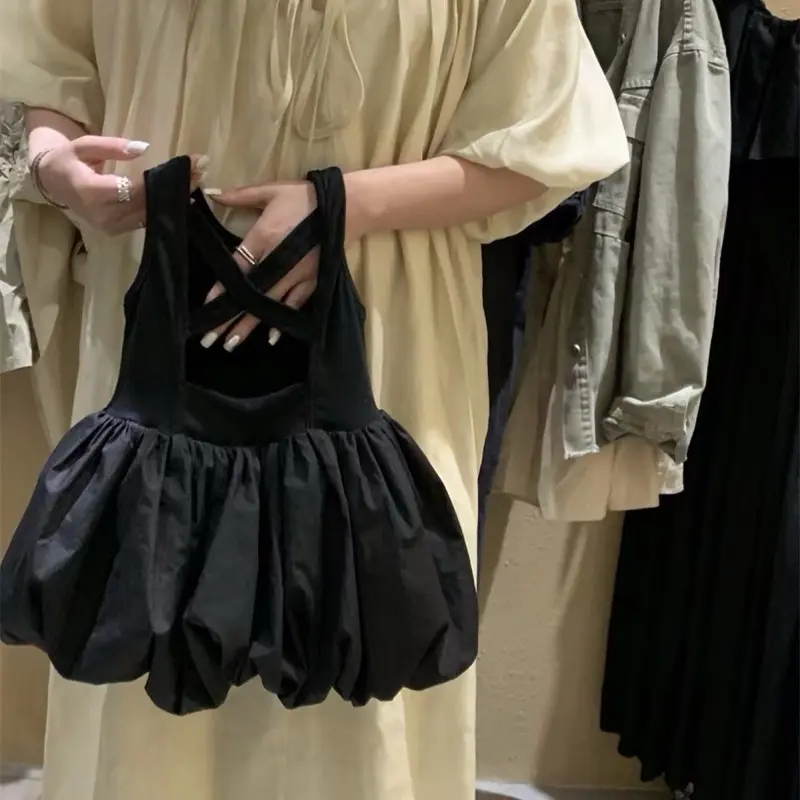 Váy dây màu đen cách điệu 2025 sz 100-140