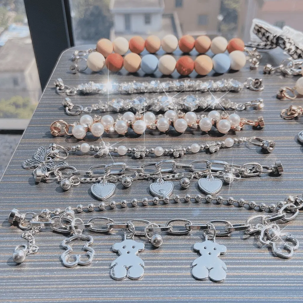 Croc Fashion Chain Shoe Decoration Diamond Metal Pearl DIY-croc Fashion Chain Shoe Accessories