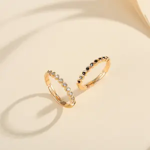 Cincin Titanium Wanita Black Berlian Cantik Anti Karat Adjustable Fashion Korea Asesoris LM945