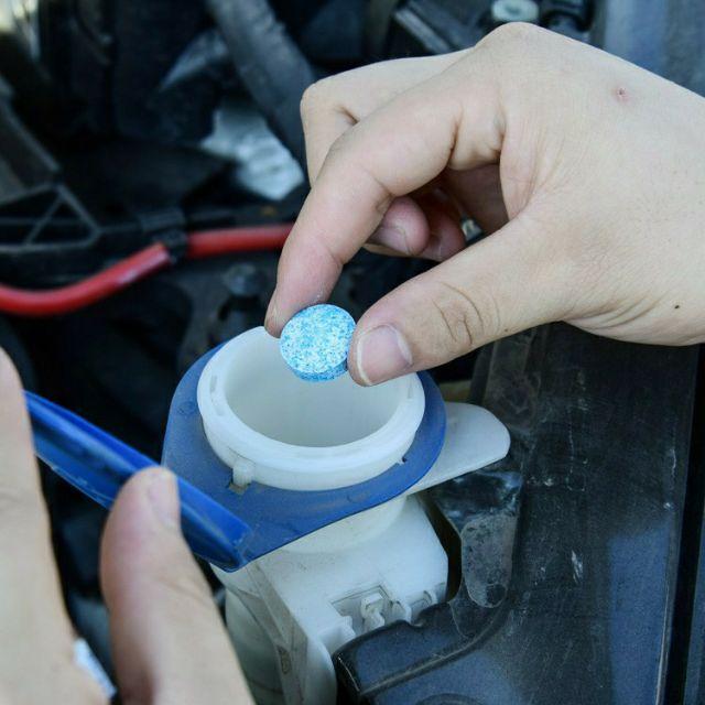 1 Viên sủi rửa kính cho ô tô 5