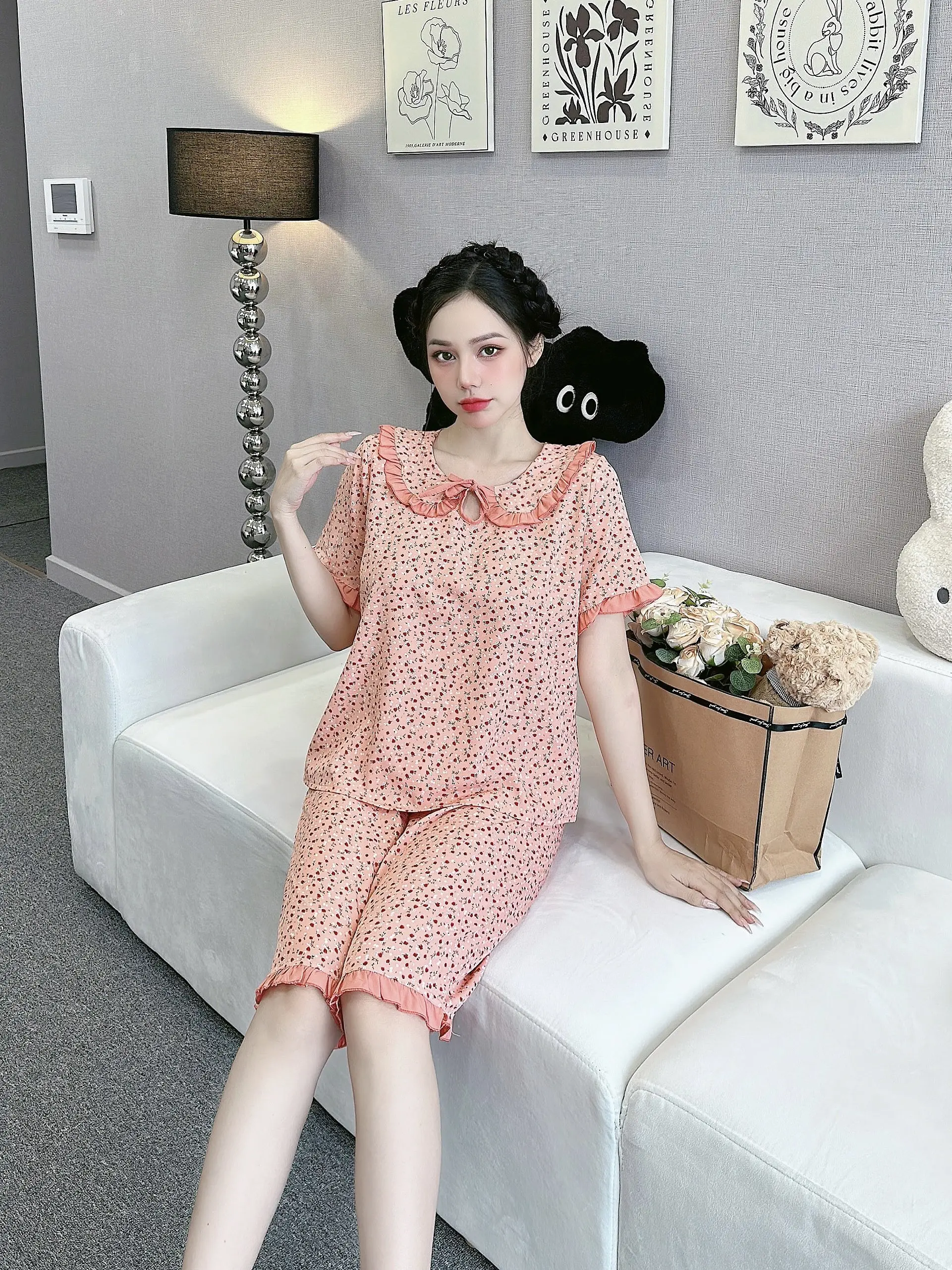Đồ bộ HOA LÁ TIỂU THƯ DỄ THƯƠNG MỀM MÁT THỜI TRANG | BigBuy360 - bigbuy360.vn Đồ bộ HOA LÁ TIỂU THƯ DỄ THƯƠNG MỀM MÁT THỜI TRANG | BigBuy360 - bigbuy360.vn