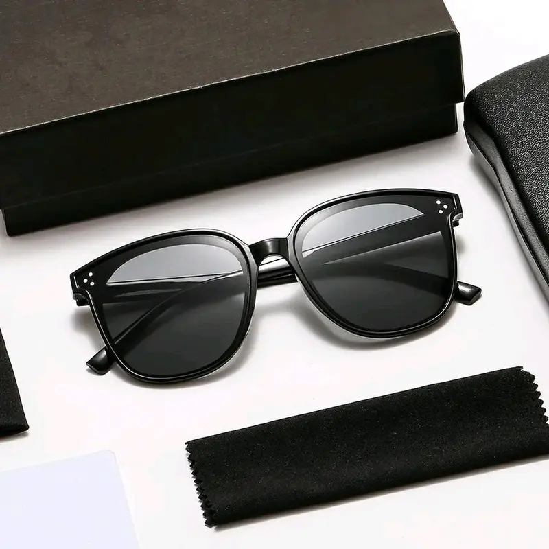 Kacamata hitam titik 3 pria wanita korea fashion mata kucing Eyewear Sunglasses 1