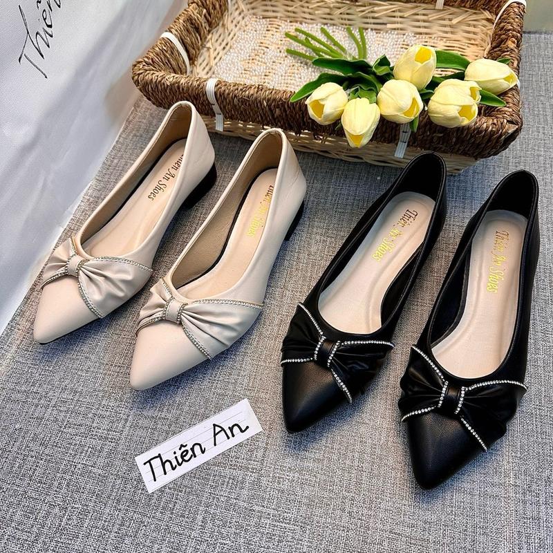 Giày nữ đế bệt nơ đá mũi nhọn da mềm Thiên an (Form rộng đặt giảm 1 size) TA50 Shoes Giày Bệt