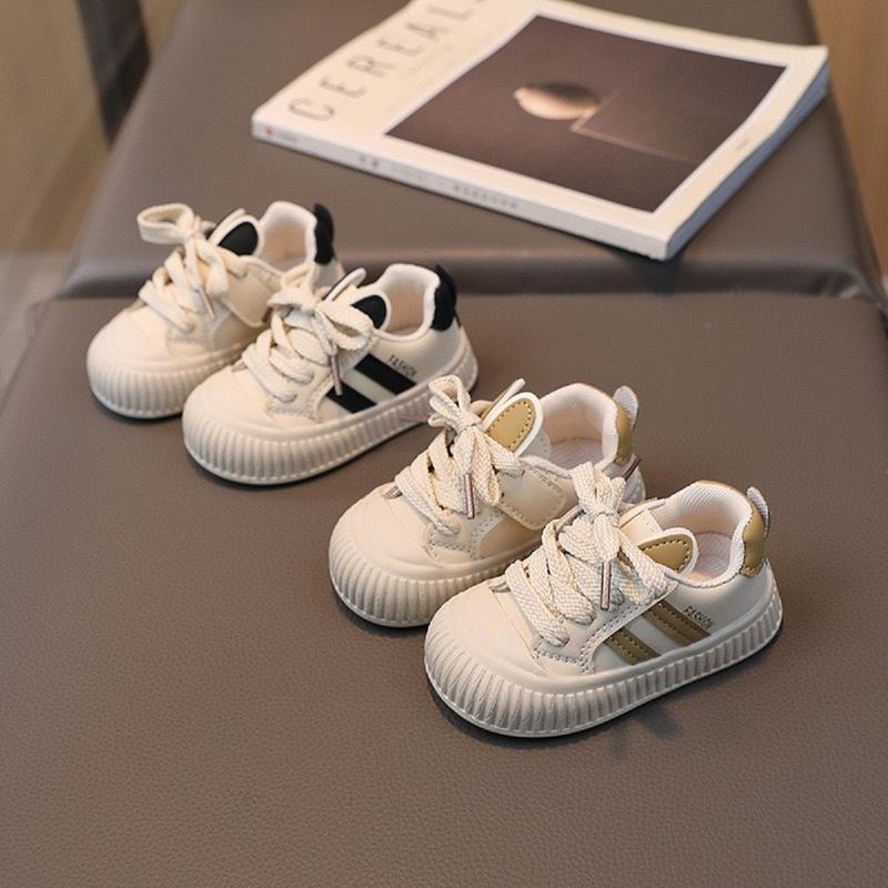 Giày Thể Thao Phong Cách Hàn Cho Bé Trai Bé Gái Họa Tiết Tai Thỏ Đế Mềm Êm Chân (AC1) Cao Su Sandal Kem Dép Sandal