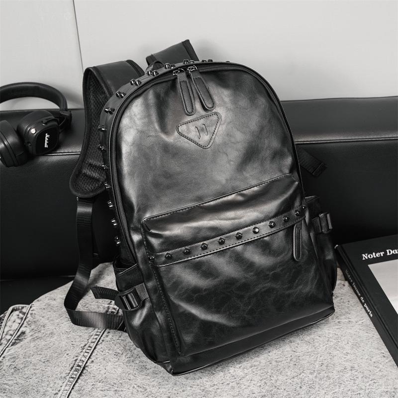 Balo Đen Full Gắn Đinh Cho Nam Nữ Phong Cách Ngầu Cool