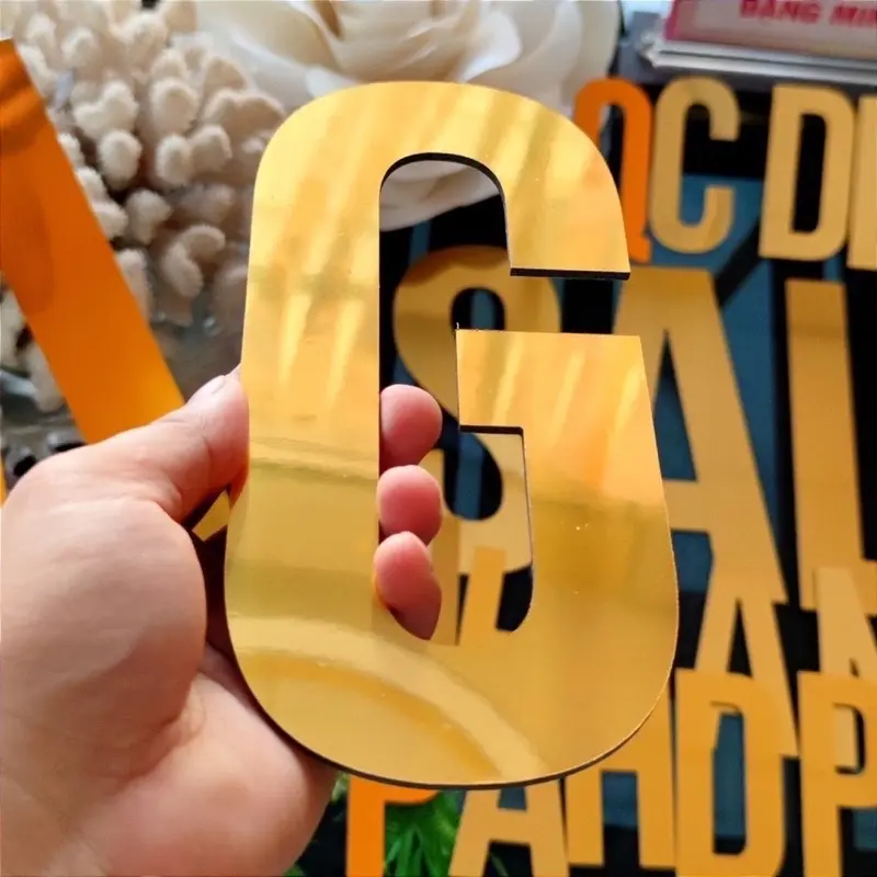 cắt chữ alu cao 30cm  quảng cáo Decor Phòng