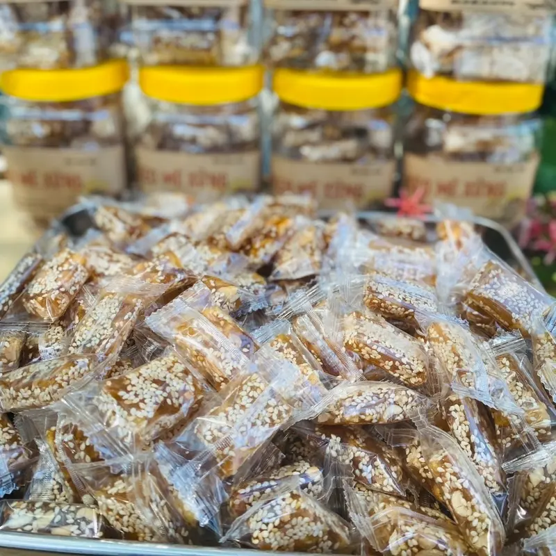(Trùm sỉ) Kẹo mè xửng mềm dẻo ít ngọt - Đặc sản Bến Tre (1Kg, 500g) 1