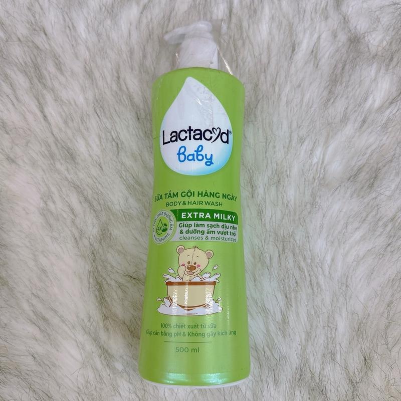 Sữa Tắm Gội Trẻ Em Lactacyd Baby Extra Milky Làm Sạch Dịu Nhẹ và Dưỡng Ẩm Vượt Trội Chai 500ml
