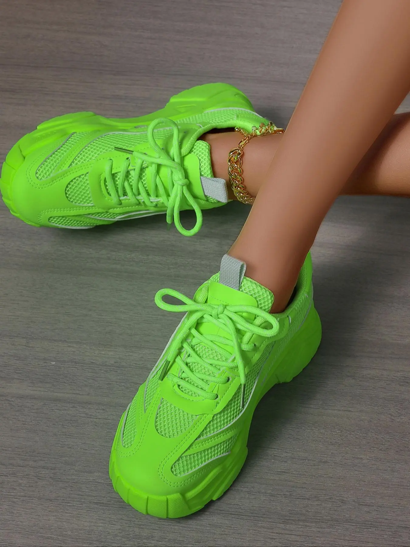 Women's Fashionable Lace Up Low Top Sneakers, Casual Comfortable Sports Running Shoes, Female All-match Round Toe Chunky Sneakers for Daily Wear