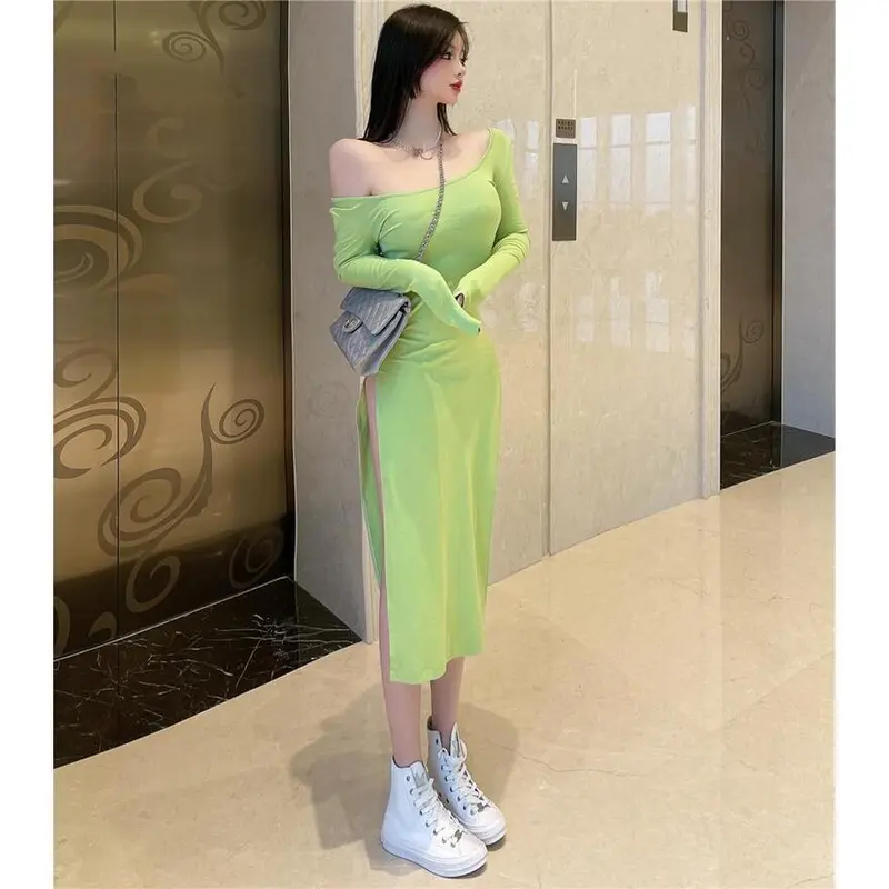 Váy Nữ, Dài Tay, Ôm Vừa Vặn, Có Thể Mặc Bên Trong, Bó Sát Eo, Xẻ Bên, Váy Dài Bó, Áo Choàng Dạ Hội Chelsea Kangkang Tingoan, Chất Lượng Cao, Hàng Mới Về Thu Đông 2024 Women Dress Voan 2