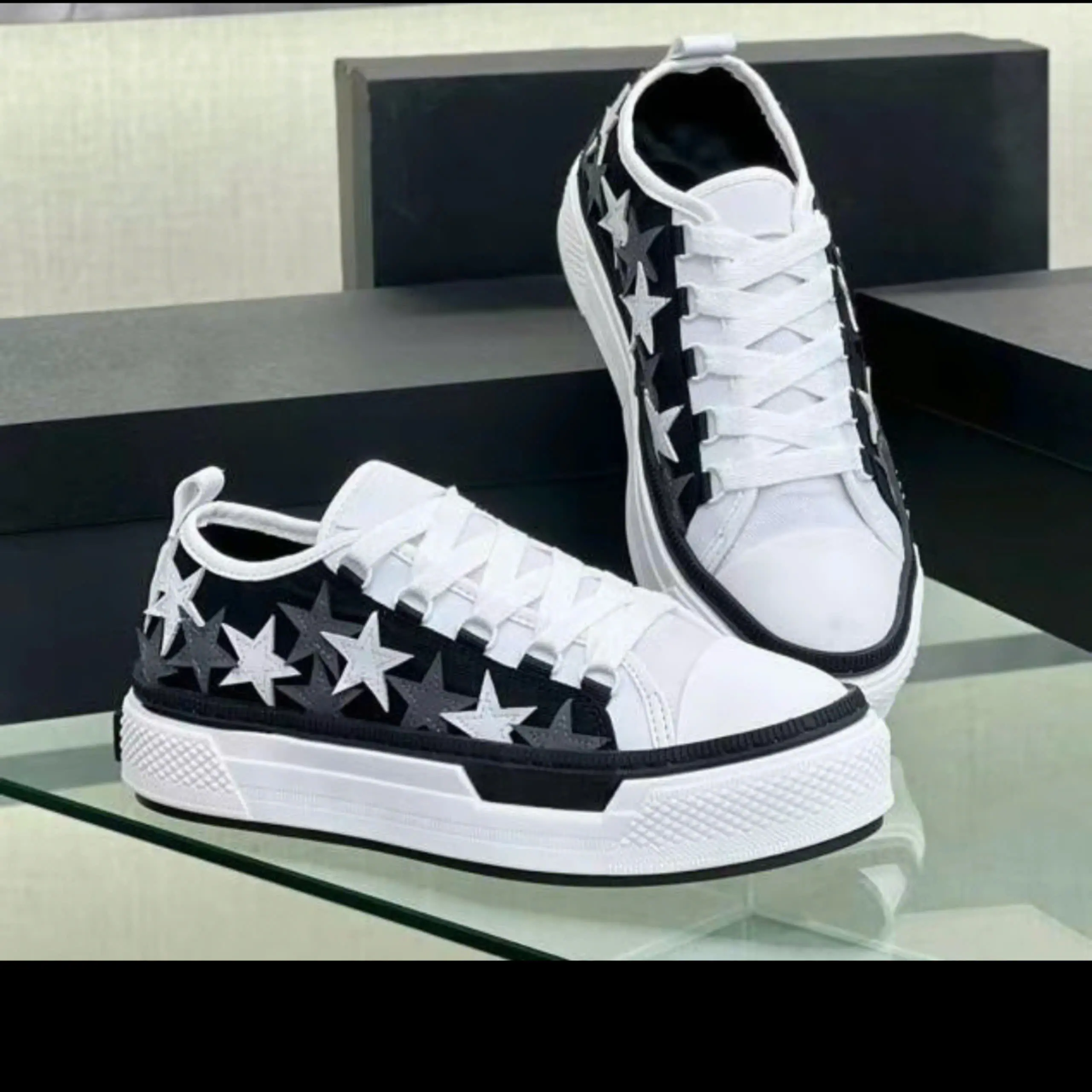 Giày Thể Thao Sneaker Họa Tiết Ngôi Sao Nam Nữ Đủ Size 36-43 - GiàY