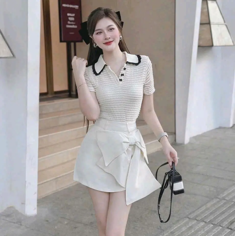 Set áo Nữ cổ trụ ren tổ ong có lót kèm chân váy cotton lạnh có lót quần nhẹ nhàng xinh xắn (free size eo dưới 78cm) Women