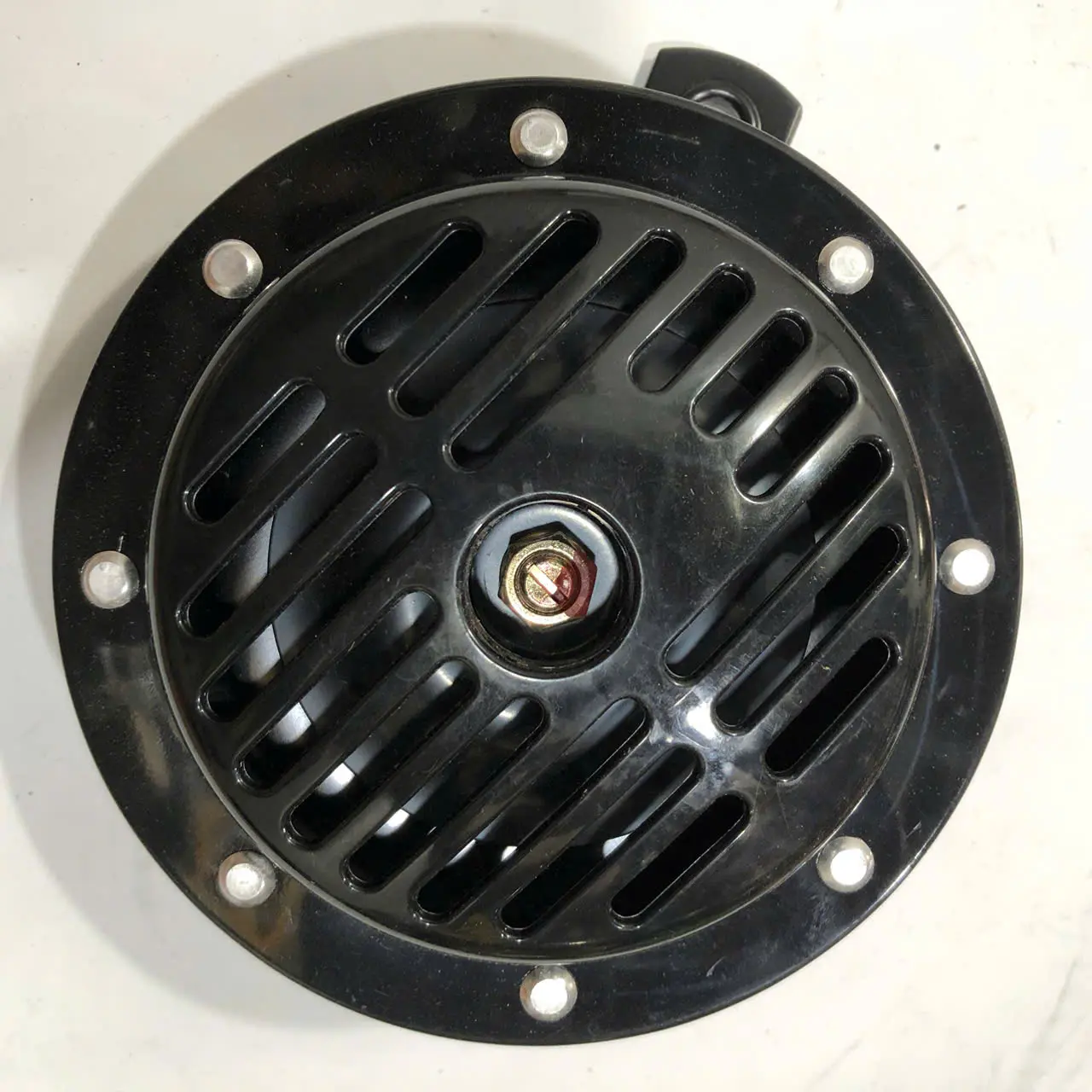 Còi đĩa loại đĩa to 24v xe ô tô tải Trung Quốc, kèn đĩa loại to 24v xe Howo, còi đĩa to 24v Sinotruk