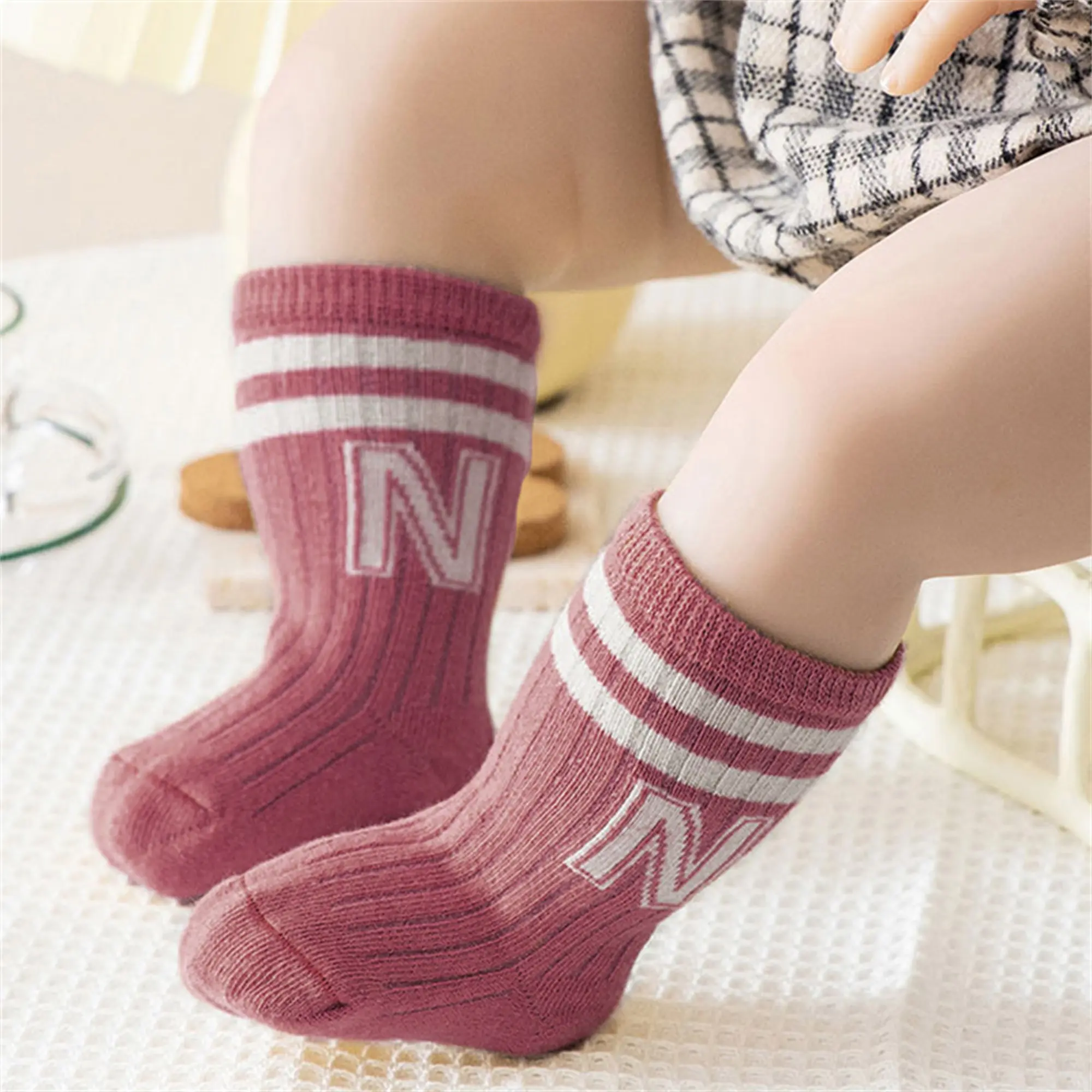 Kids Toddler Ankle Socks Soft Breathable Cute Letter Print Crew Socks Elastic Walking Socks for Baby Clothing Accessory