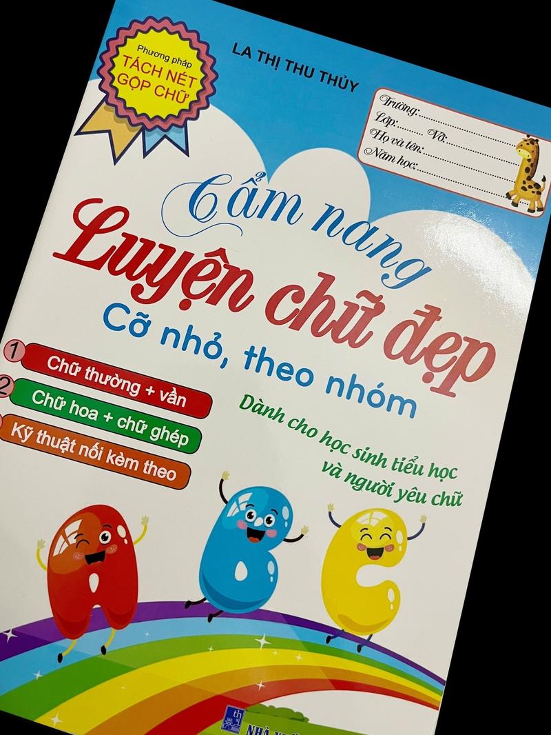 Product Introduction of Vở luyện chữ đẹp chuẩn cỡ nhỏ, theo nhóm 7