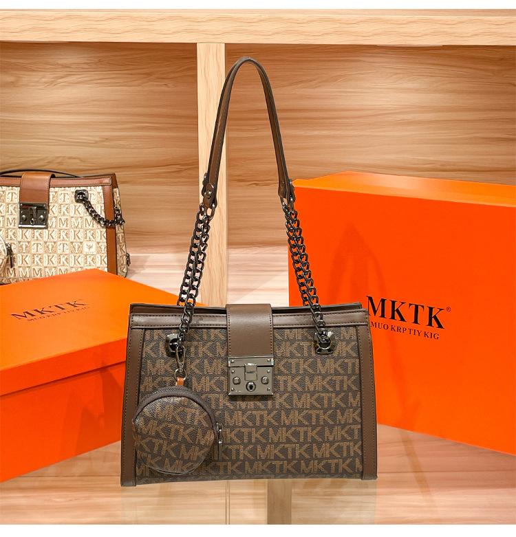 Product Introduction of Senior Sentong Qin Tote Big Bag 2023 New Fashion Large Capacity Versatile Chain Bag Women's Shoulder Messenger Bag 9