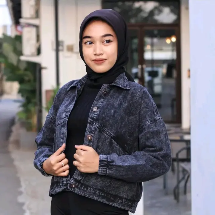 Jaket Jeans Vintage Oversize Jacket Jins Wanita Denim Panjang lengan Balon Kekinian Korean style Kancing Outer Atasan Kantong 1