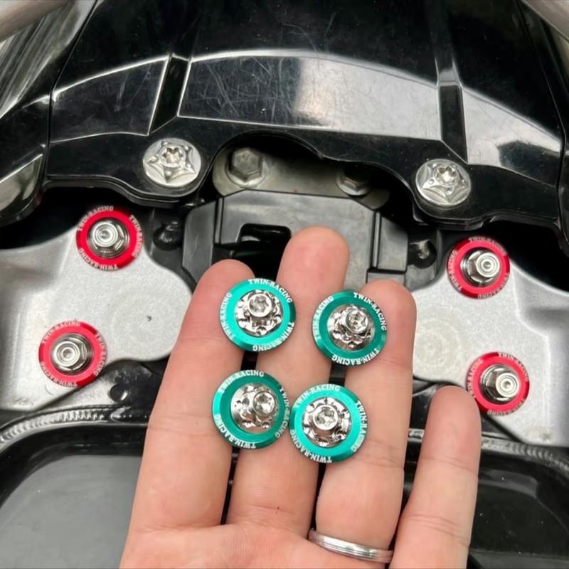 Ốc Cảng sau cho các dòng xe máy (Wave/Dream/Future/Exciter/Sirius/AB/Vision/Vario...)