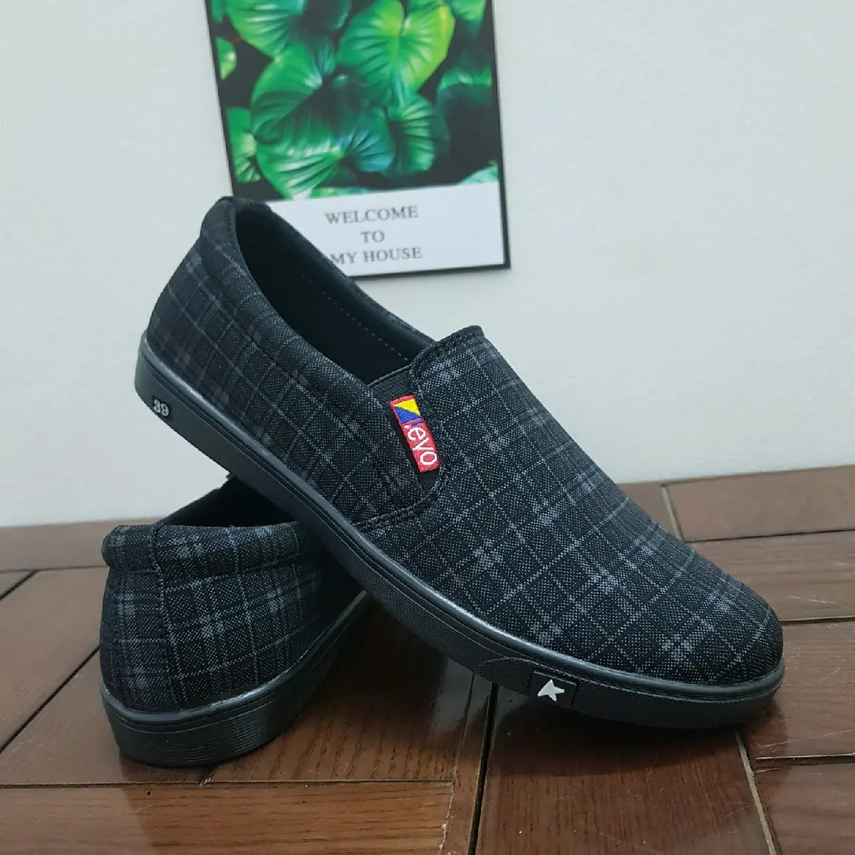 mã 028 giày lười vải kẻ vuông slip on