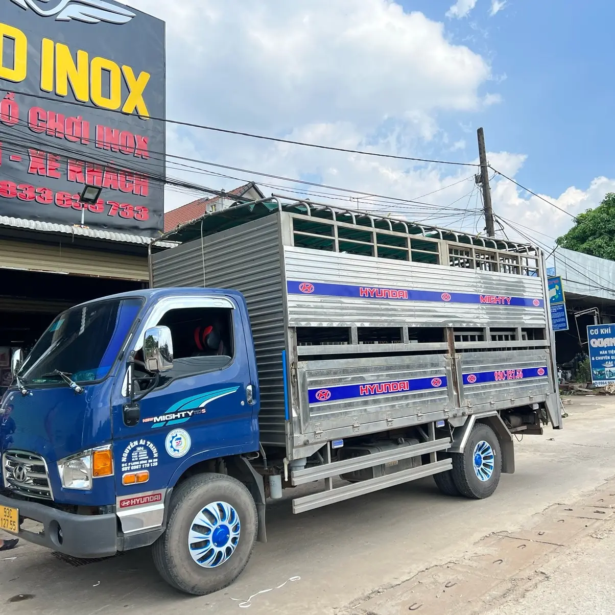 Phụ kiện trang trí chrom cho huyndai