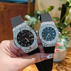 Đồng hồ HD