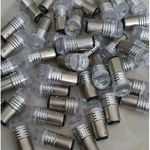 Bóng Xi nhan, đèn hậu, đèn stop xe ô tô, xe máy loại chân gài 1 TÓC, 2 TÓC. Sử dụng chip led siêu sáng, giá 1 bóng 3