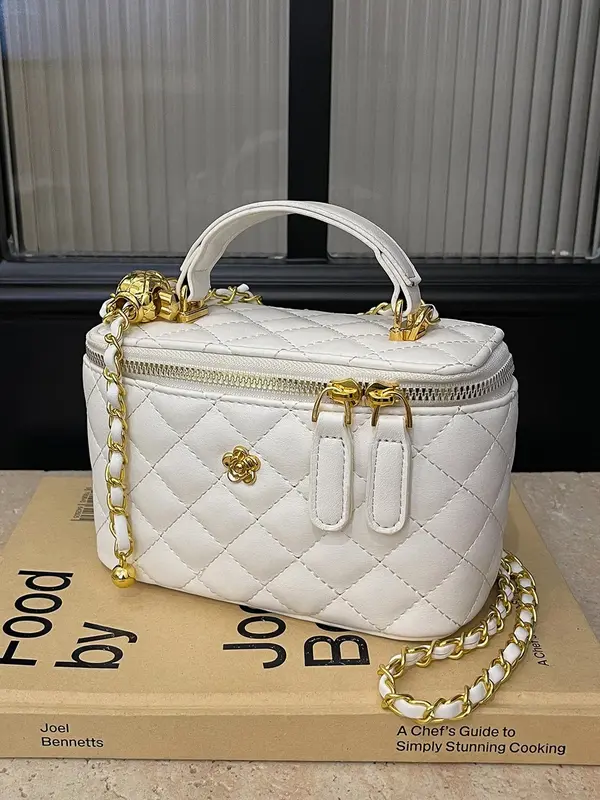 Women's Fashionable Quilted Crossbody Bag, Casual Versatile Shoulder Bag for Daily Used, Trendy All-match Commuter Bag 8