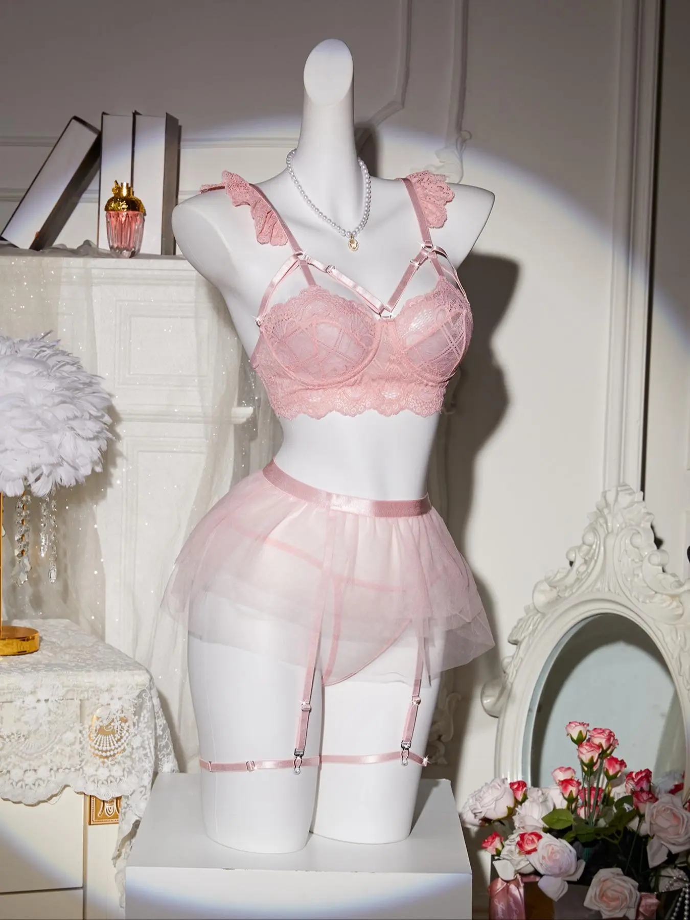 Women's Solid Color Lace Sexy Lingerie Set, Sexy Sheer Bra & Garter Belt & Thong & Skirt Set, Lingerie Set for Women