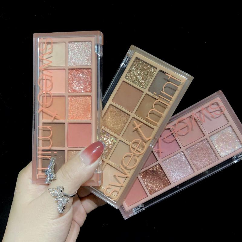 Product Introduction of Mắt nói lời chưa cần lời  Phủ bóng là tỏa sáng! Bảng phấn mắt nhũ kim tuyến Sweet Mint 10 ô, Phấn mắt 10 ô Sweet Mint lên tone màu cực đẹp siêu xinh bảng  ấm  mona nước  tẩy  trang  b5  son mi  giả  hoa  quỳ  tử  dino  215  biết romand  25 sonduongmoi 16