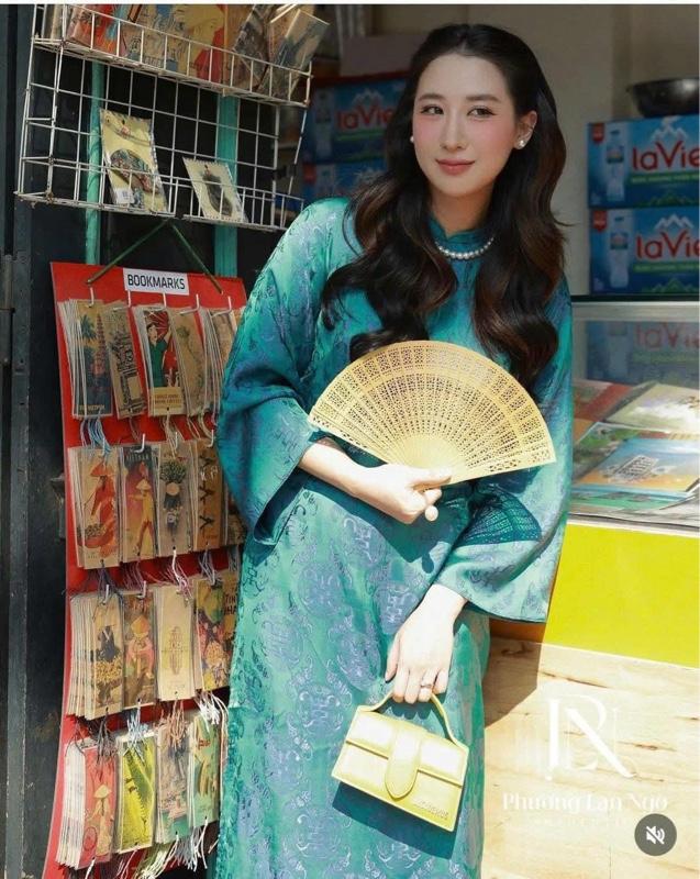 Product Introduction of Áo Dài Lụa Gấm Cao Cấp Thọ Dơi, Mặc Tết Đi Chơi, Dạo Phố, Chụp Ảnh Cực Đẹp 33