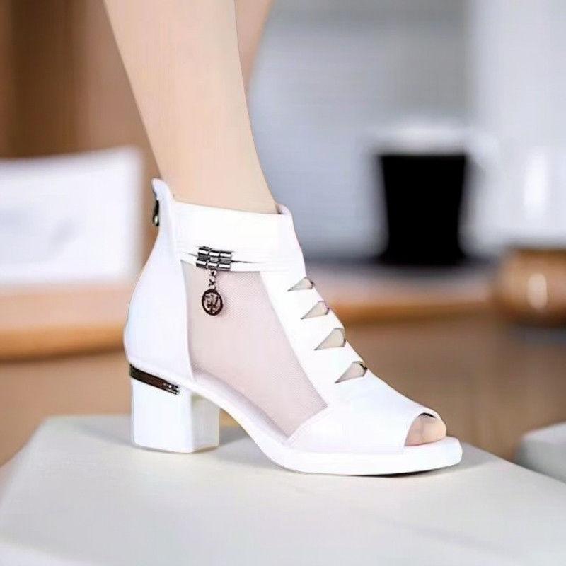 Giày Hở Mũi Gót Chunky, Da Mềm Thật, Chất Lượng Cao, Hàng Mới Về Mùa Lò Xo Và Mùa Hè, Dành Cho Nữ, Lưới Thoáng Khí Và khoét lỗ, Dép, Bốt Lưới, Gót Giữa Chống Trượt, Giày Hàng Đầu, Có Sẵn Với Hơn 1000 Đơn Hàng Trong Một Tuần 0