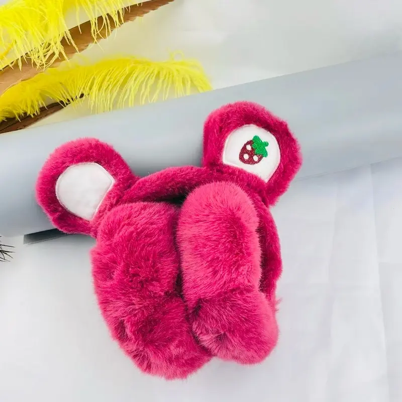 (TẶNG KẸP TÓC GẤU DÂU )Bịt Tai Mềm Mại Giữ Ấm Mùa Đông Dễ Thương Đáng Yêu hình gấu dâu 8