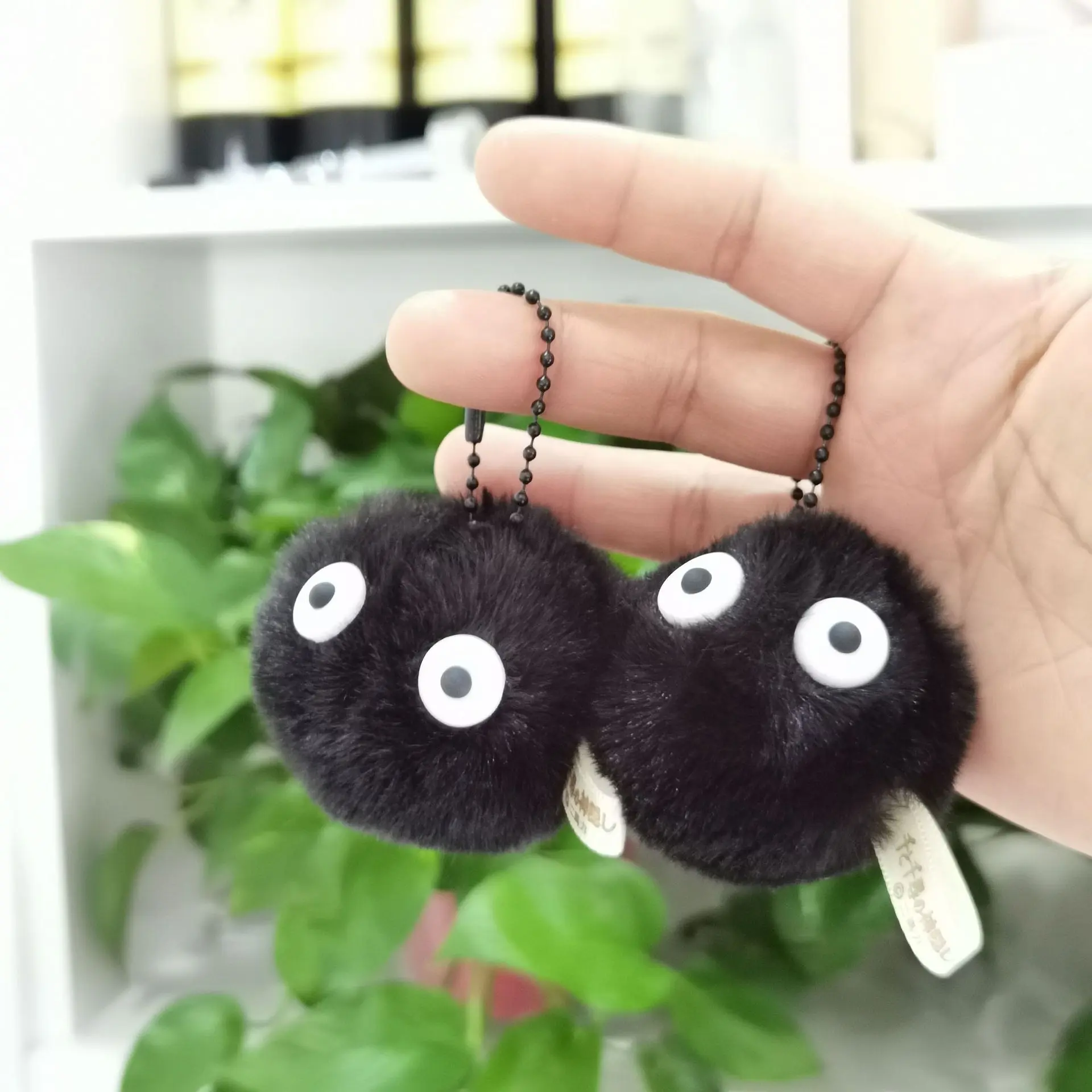 Đồ Chơi Nhồi Bông Mặt Dây Chuyền Quả Cầu Than Nhỏ Than Đen Mini, Thiết Kế Anime Spirited Away Dễ Thương, Bóng Tóc, Búp Bê, Thích Hợp Cho Nam Và Nữ