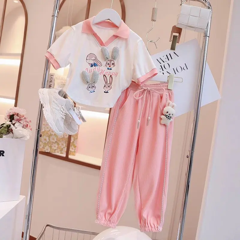 Bộ Đồ Bé Gái, Hàng Mới Về Mùa Hè 2024, Cho Trẻ Em, Bé Gái Nhỏ Áo ngắn Tay, Quần Thể Thao, Váy Hoạt Hình, Phong Cách Thường Ngày Bộ Đồ Hai Mảnh