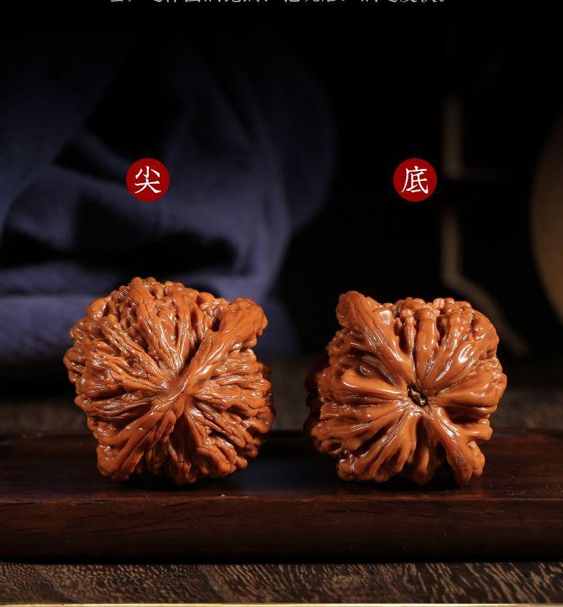 Product Introduction of [ 19k Favorites] Premium Cultural Play Walnut Lion Head Four Towers Handheld Ornament Official Hat Blood Kirin Pattern Antique Handheld Bracelet for Men 5