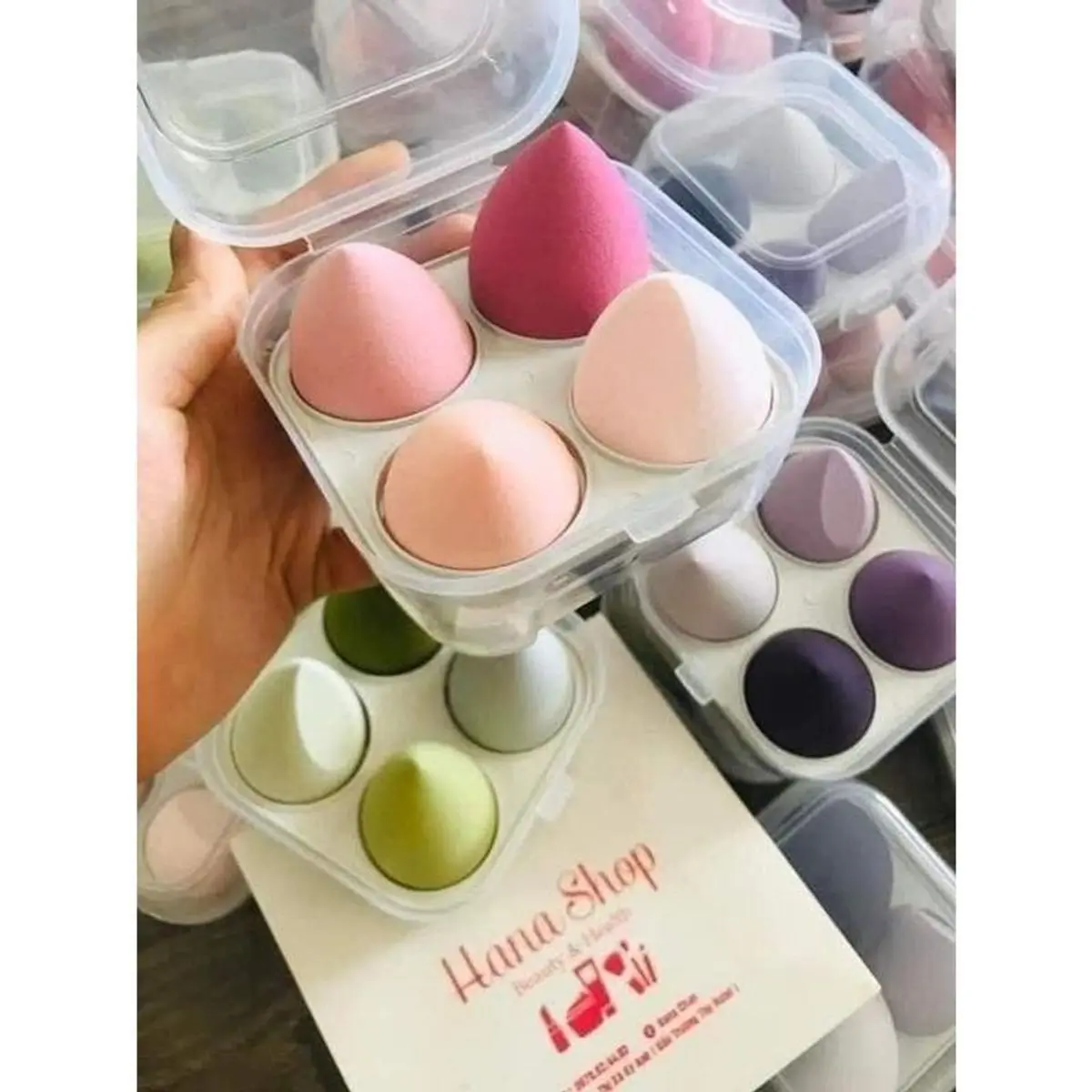 Hộp 4 bông mút trang điểm hình giọt nước siêu xᶖnh đa năng