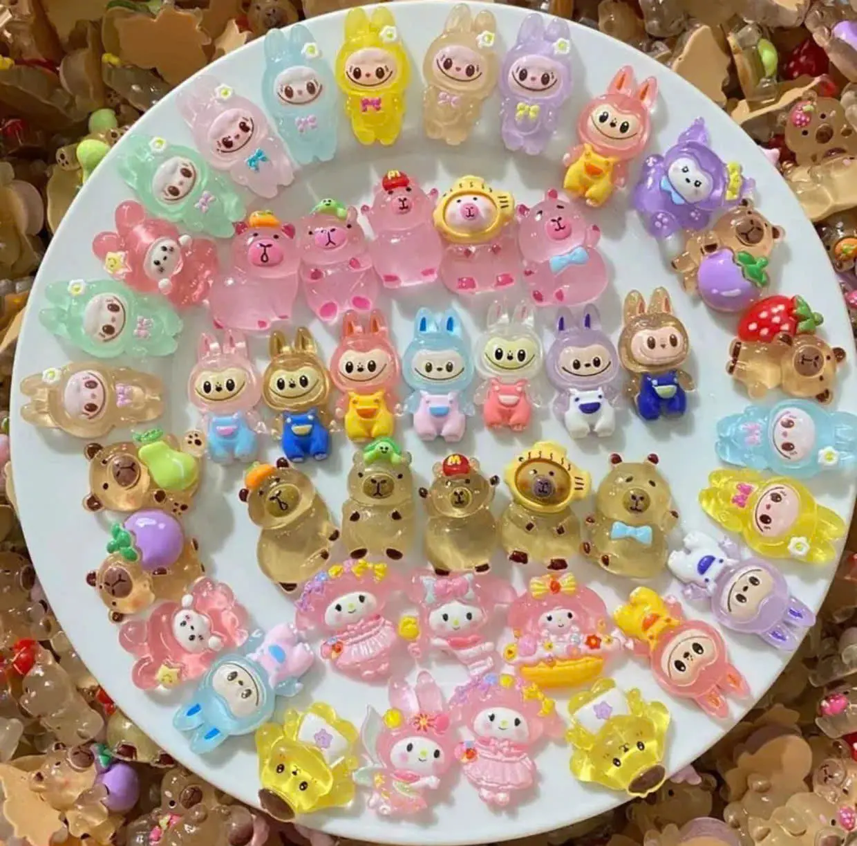 COMBO 30/50/100 Túi Mù ( Nguyên Túi) Đựng Capybara, Labubu ... Ngẫu Nhiên Hoạt Hình Phát Sáng Dễ Thương 3 CM Phát Sáng Dạ Quang Cho Bé
