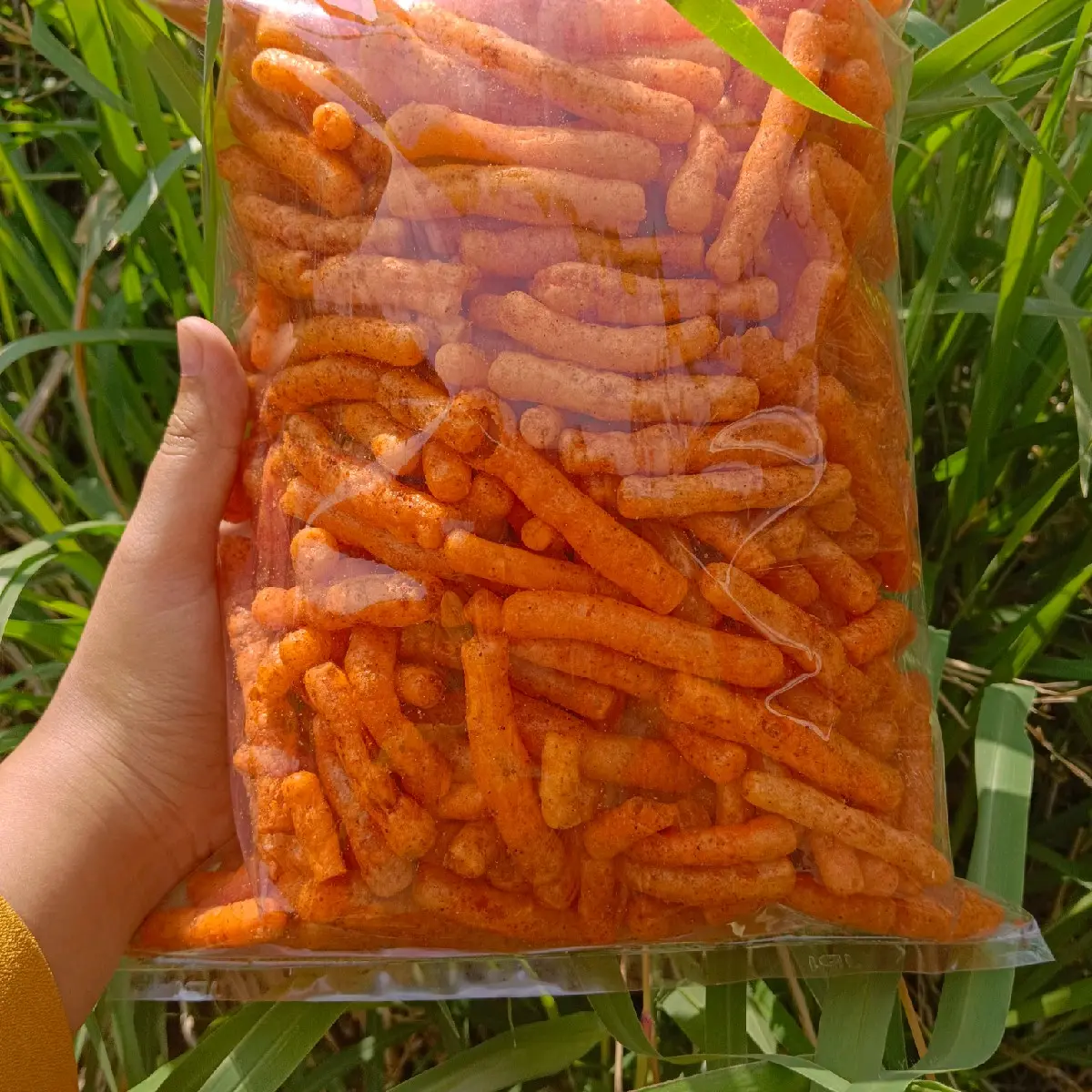 kmp kerupuk stick pedas cemilan jadul 300gr