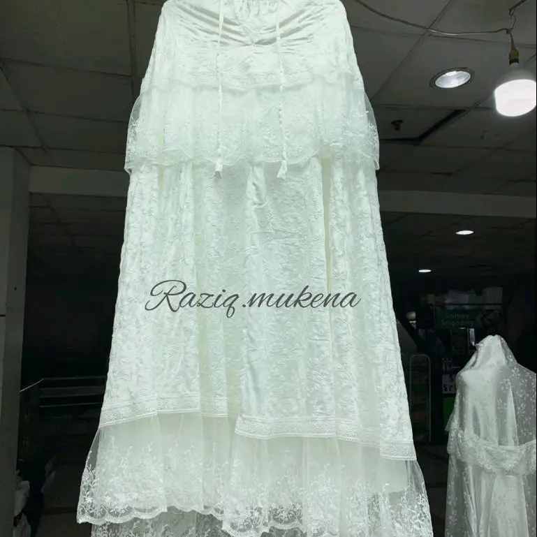 MUKENA DEWASA SUTRA PARIS RENDA TIILE PREMIUM MUKENA MEWAH HANTARAN MUKENA RENDA TIILE UMPAK ORI Lembut