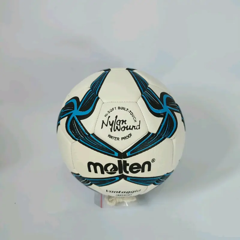 BOLA PUTSAL MOLTEN VANTAGIO SIZE 4 BAHAN KILAP 2