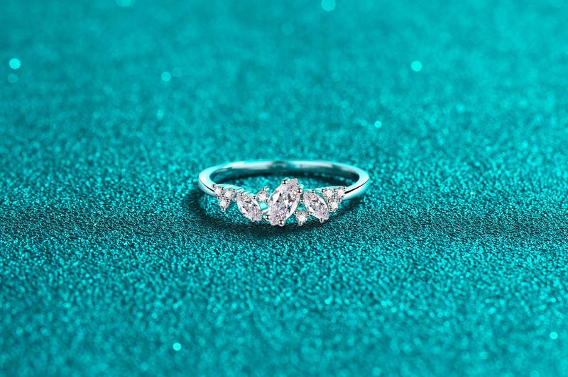 Product Introduction of Summer Trendy Boutique S925 Silver Women's Ring Fashion New Valentine's Day Gift for Girlfriend Horse Eye Moissanite Ring Ornament 3