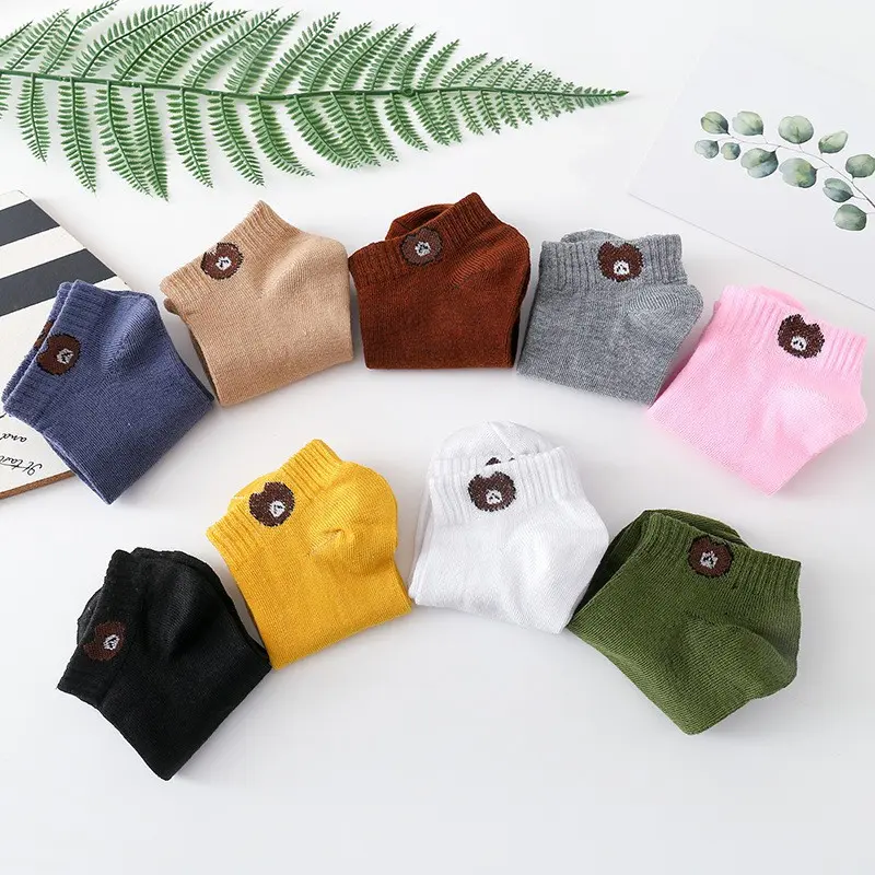 Combo 10 đôi tất nữ cổ ngắn hình gấu cute tặng kèm túi rút Jean Kem 4