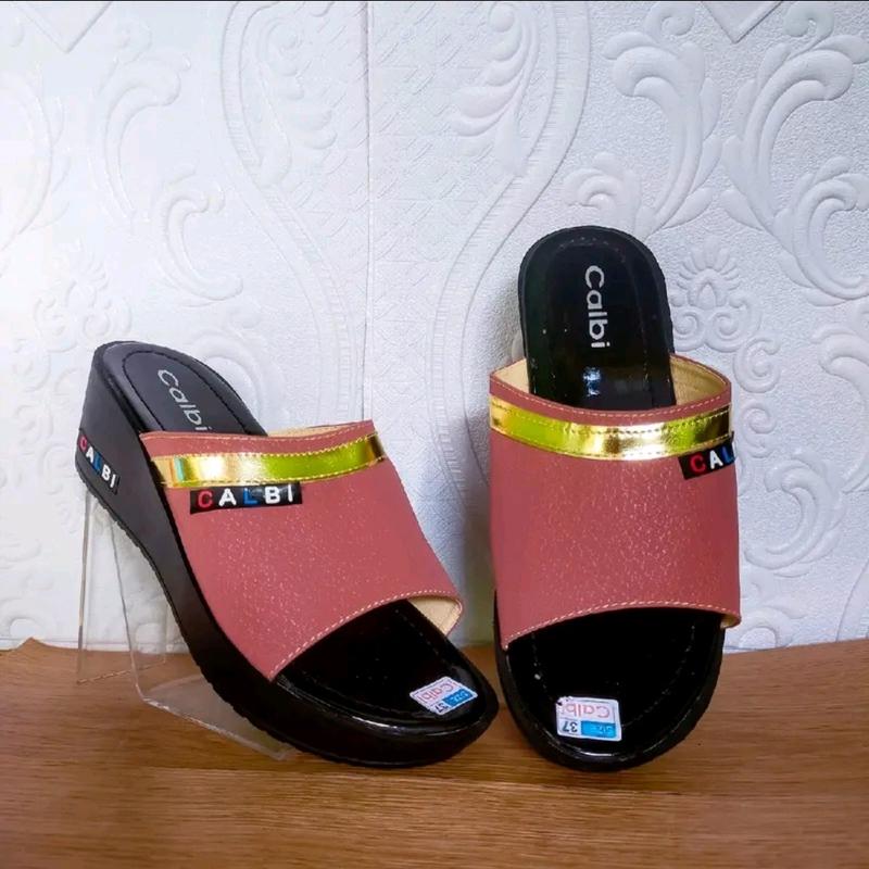 SANDAL WANITA CALBI TERBARU/SANDAL WEDGES CALBI MURAH Kasual 5