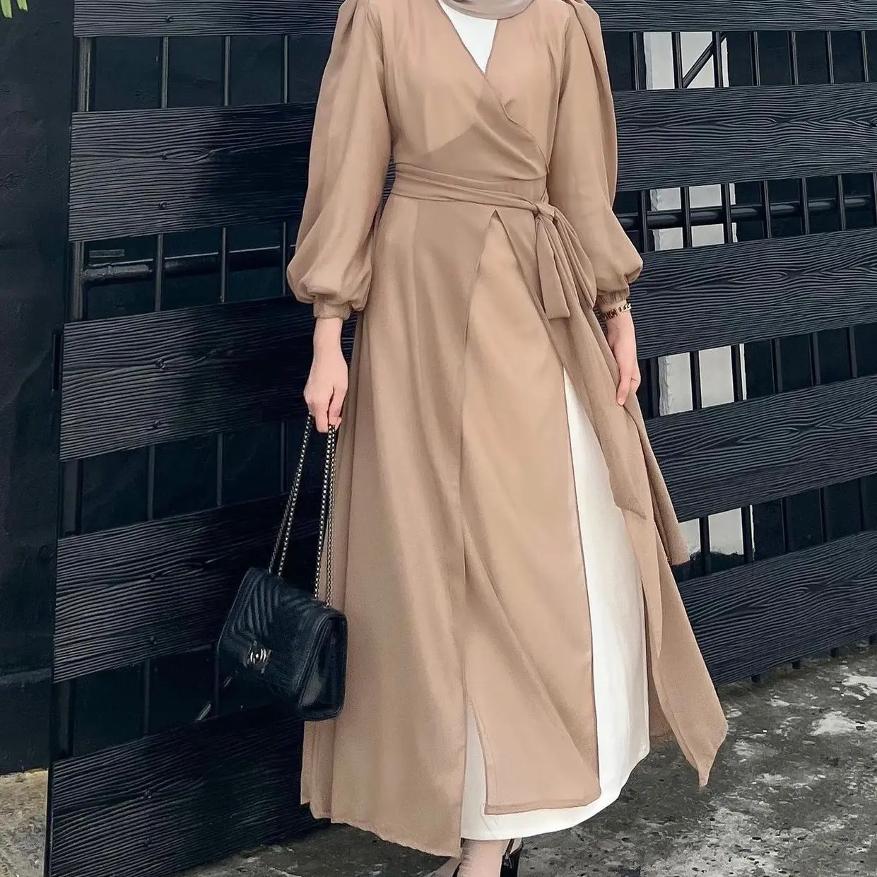 Alina Outer by Ammisha Dress Cardigan Wanita Muslim Ceruty
