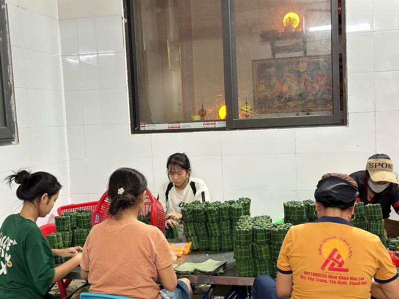 (SP chỉ gửi được Miền Bắc và Trung): Nem Chua Hậu Len 5 Chục cái chua cay chuẩn vị thanh hoá nem 2