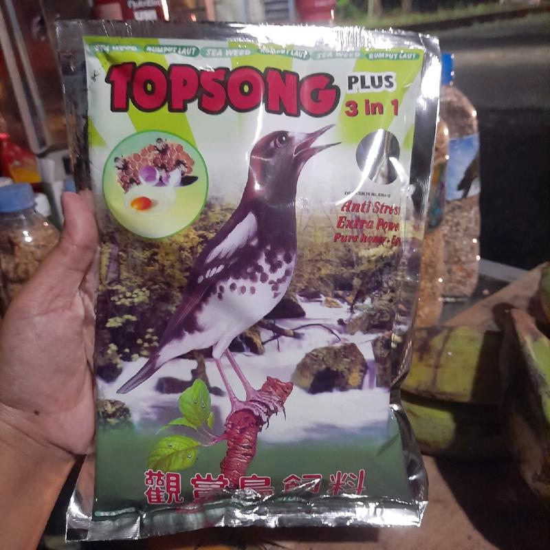 TOP SONG plus 3 in 1 pakan burung 1