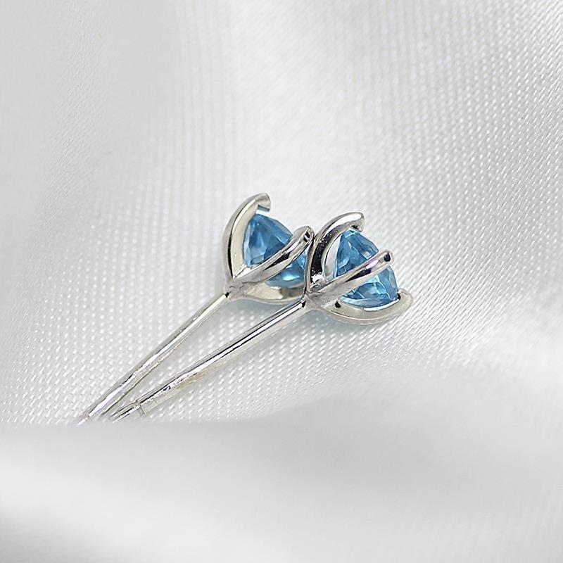 Product Introduction of Bông Tai Đinh tán Topaz, Màu Xanh Pha Lê Tự Nhiên, Khuyên Bông Khuyên Tai Đinh Tán Mini, Siêu Nhỏ, Bạc Sterling, Thích Hợp Cho Học Sinh, Hoa Tai Cá Tính Dễ Phối Đồ 8