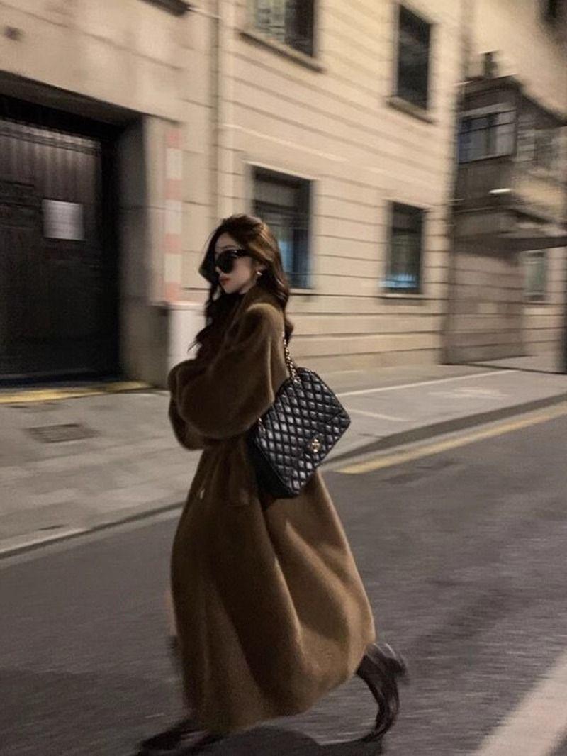 Product Introduction of 2025 Autumn and Winter Thickening Long Suit Collar Faux Mink Coat Fur Integrated Popular Environmentally Friendly Fur Coat for Women Womenswear Jackets Tops Lingerie Outerwear Comfort Longsleeve Casual Basic Minimalist 4