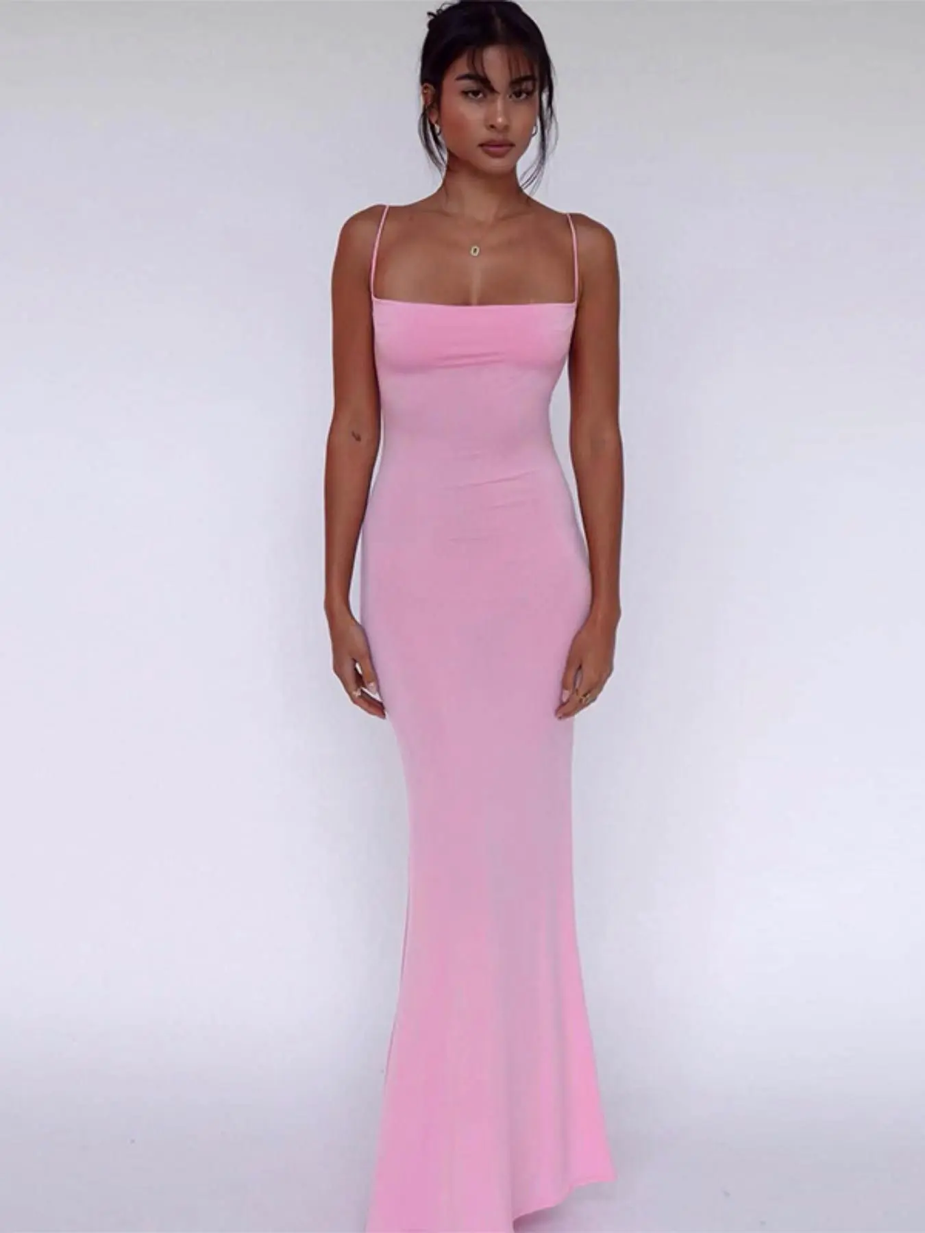 Womenswear Solid Backless Cami Mermaid Dress, The Red Bodycon Dress Girl Quince, Minimalist Adjustable Strap Sleeveless Bodycon Maxi Dress for Party Club Dating Wear, Ladies Summer Clothes Sundress for Women, Dresses for Women, Summer Dresses 2025